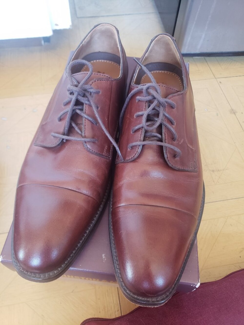 Johnston & Murphy Brown Leather Dress Shoes Size 9M